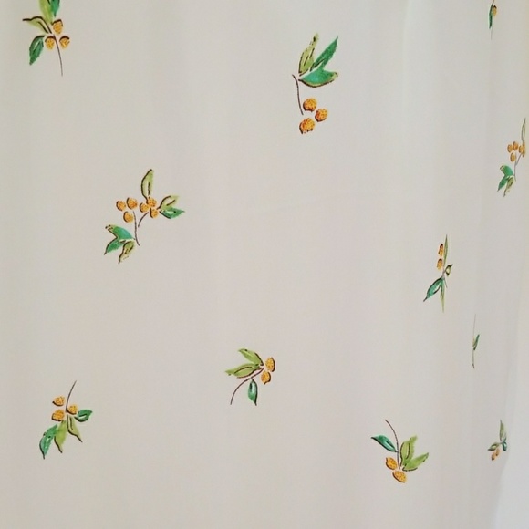 Breezy patterned top - Picture 2 of 3